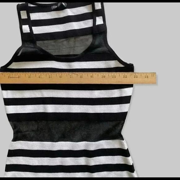 Fashion Nova Maxi dress - Picture 5 of 9